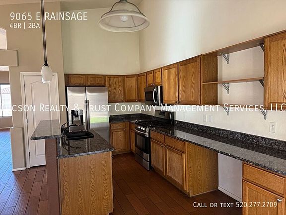 4th image of 9065 E Rainsage St