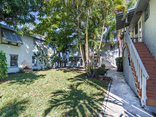 4205 N Flagler Dr, West Palm Beach, FL