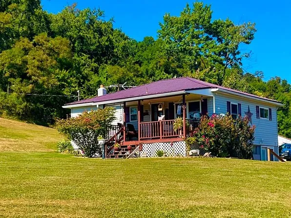 7691 Proctor Creek Road, Proctor, WV 26055