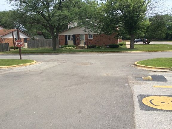 5th image of 3062 Euclid Ln