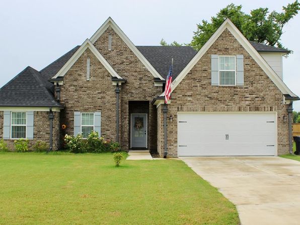 650 Robinson Dr, Marion, AR 72364