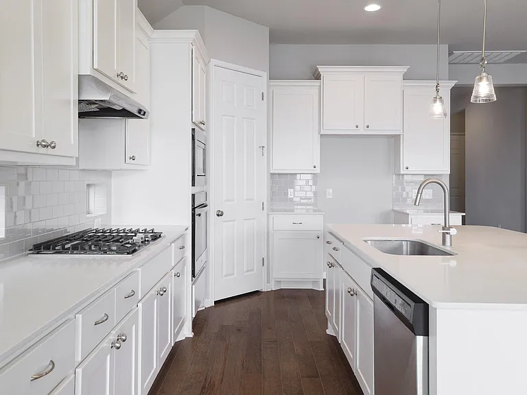 724 Kingston Pl — Photo 10