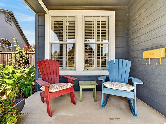 5th image of 1104 Fong Ct