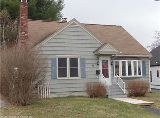 67 Saint Croix St, Lewiston, ME 04240