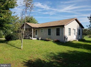 1981 Smith Station Rd, Hanover, PA 17331