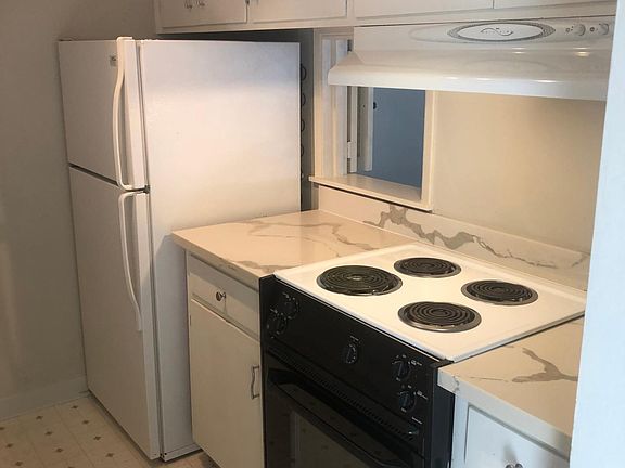 2nd image of 2766 Melendy Dr #2