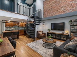 108 Hamilton Ave, Columbus, OH 43203