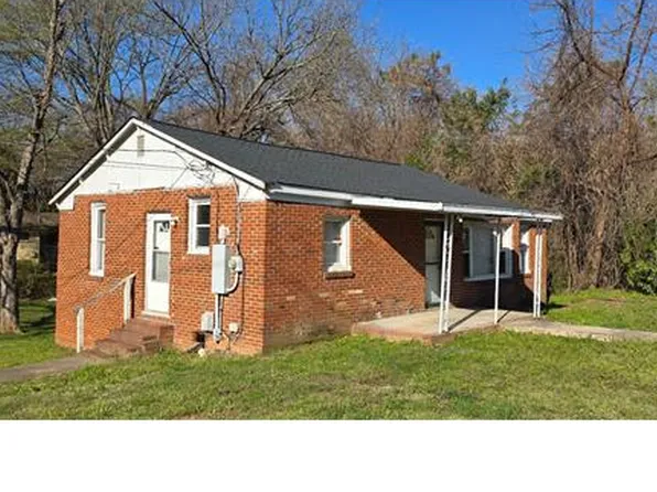 305 N Kendall St, Norwood, NC 28128