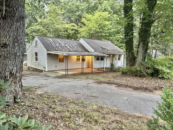 1677 Patterson Mill Rd, Bedford, VA 24523