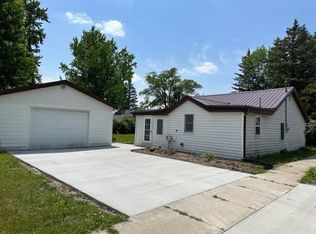 4611 Garfield Rd, Auburn, MI 48611