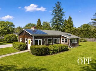 7 Broadview Ave, Bellport, NY
