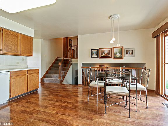 4th image of 22716 Lawndale Ave