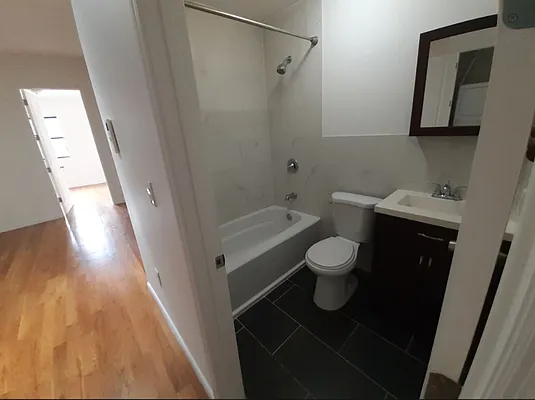 Rented by Obiajula Ugbomah, LREB | media 17