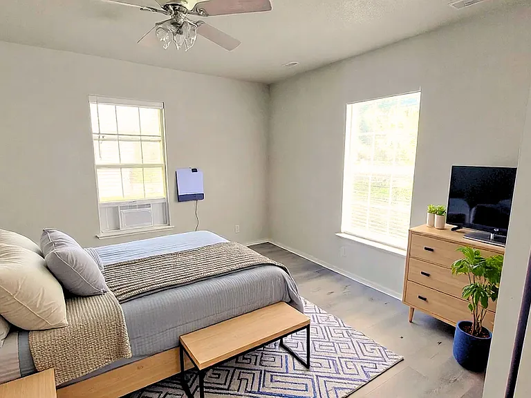 1107 Beech St — Photo 5