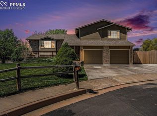 6995 Woodstock St, Colorado Springs, CO 80911
