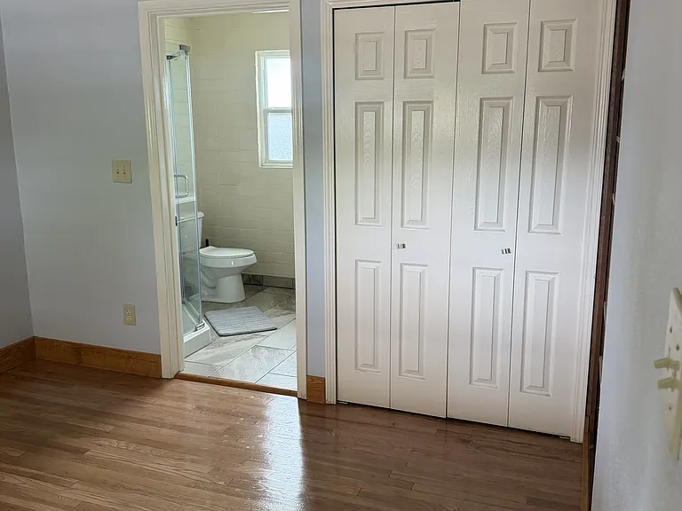 579 W C St — Photo 10