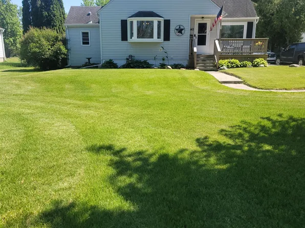 2142 Cass Avenue Rd, Bay City, MI 48708