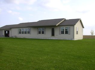 2510 E 1150 North Rd, Assumption, IL 62510