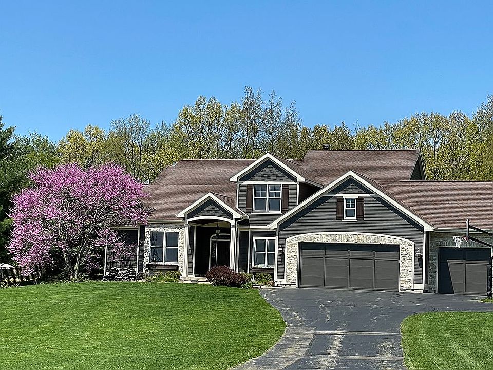 1st image of 5246 Canyon River Dr NE
