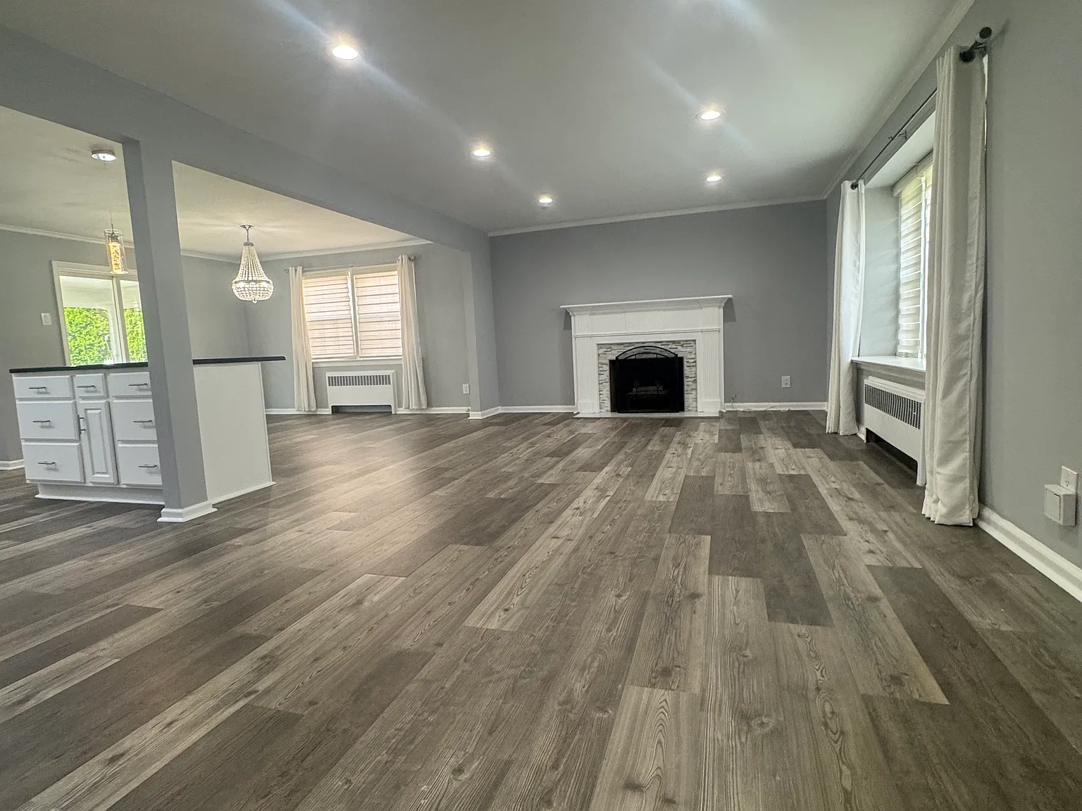 3 bed, 1.5 bath, $3,800 — Photo 3