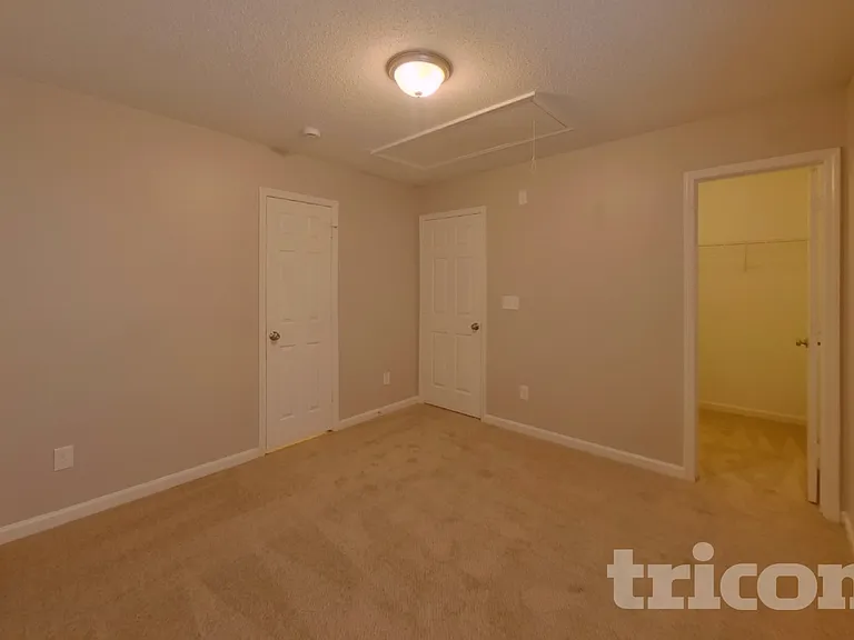 4030 Evelyn Ave — Photo 12