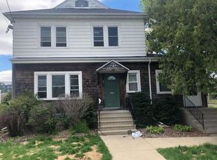 41 7th Ave NE, Rochester, MN 55906