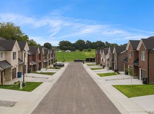 102 Ridge Pointe Dr, Elizabethtown, KY 42701