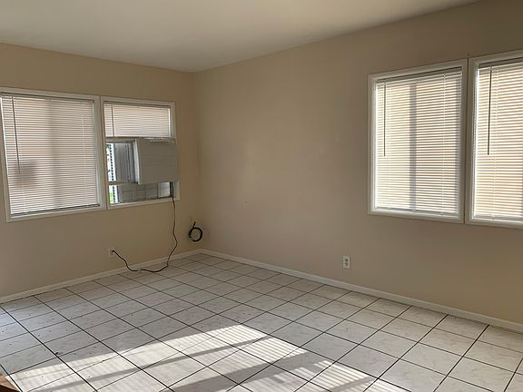 5th image of 1111 E Nocta St APT A
