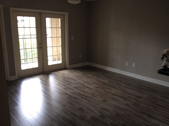 4th image of 202 E South St Unit 4036