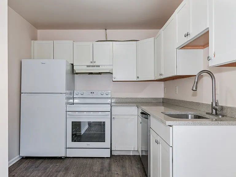 105 Hughey Ct — Photo 10