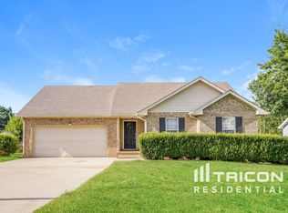 3261 Tabby Dr, Clarksville, TN 37042
