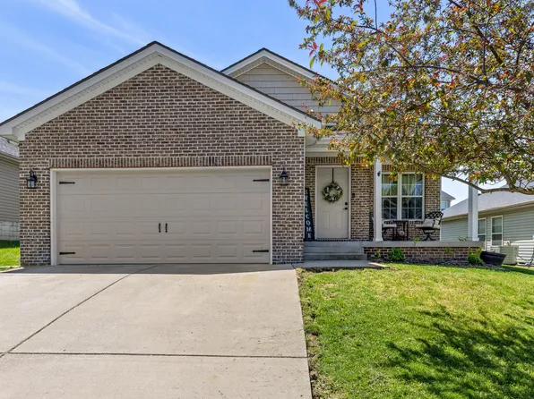 102 Dunlap Dr, Georgetown, KY 40324