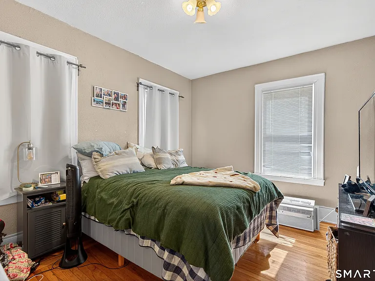 224 Huntington St #2 — Photo 11