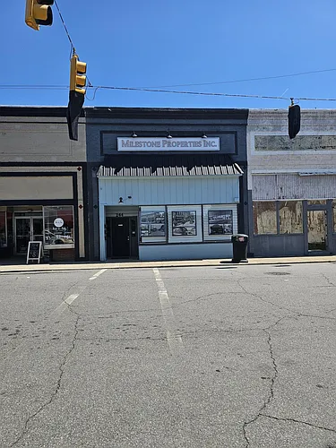 244 The Blvd Photo 1