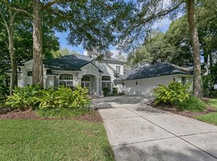 946 Shipwatch Dr E, Jacksonville, FL 32225