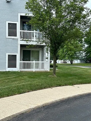 1127 S Lake Ct #101 Photo 1