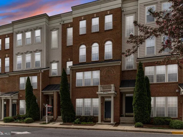 1874 Monocacy View Cir Unit 28B, Frederick, MD 21701