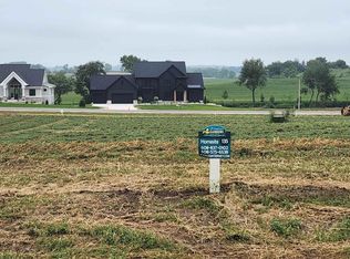 L135 Blue Victoria Drive #135, Sun Prairie, WI 53590