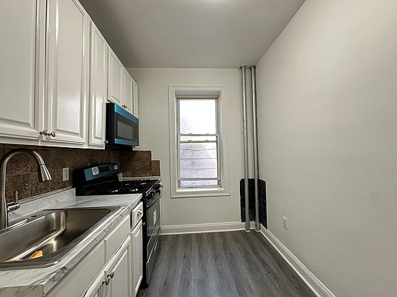3rd image of 15 Gifford Ave #42E
