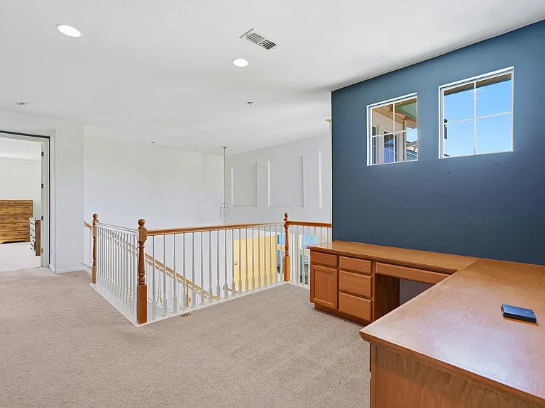 871 Larkspur Ln — Photo 38