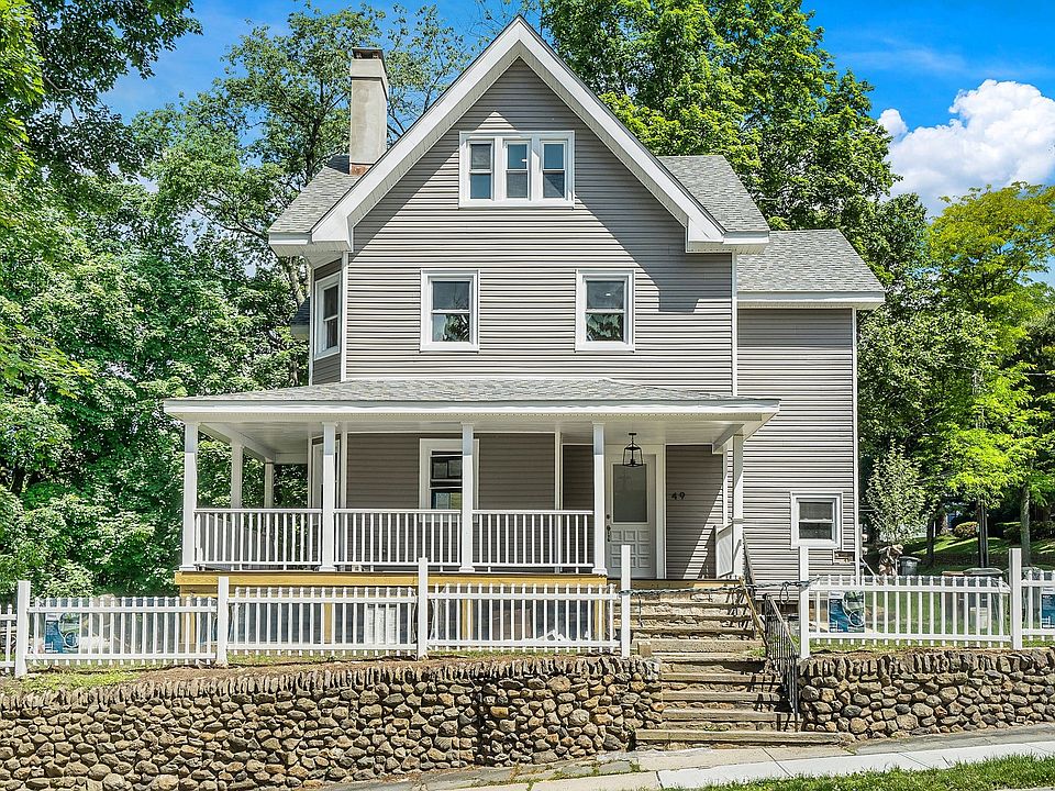 1st image of 49 Rockledge Ave #2