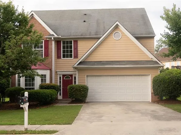 3292 Shady Valley Ct, Loganville, GA 30052
