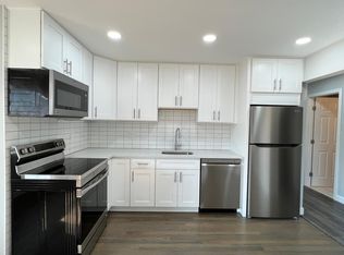 270R East St, Plainville, CT 06062