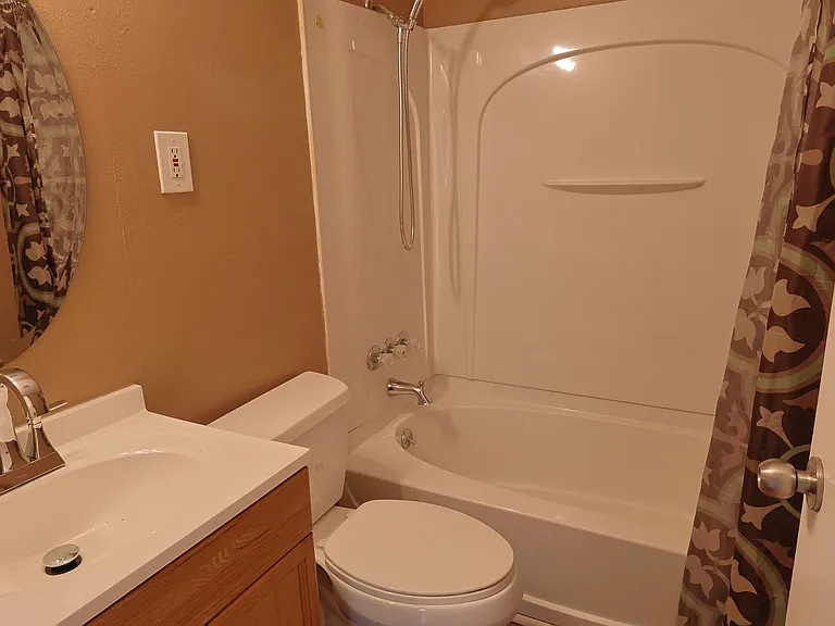 600 Arbor Glen Ct — Photo 25