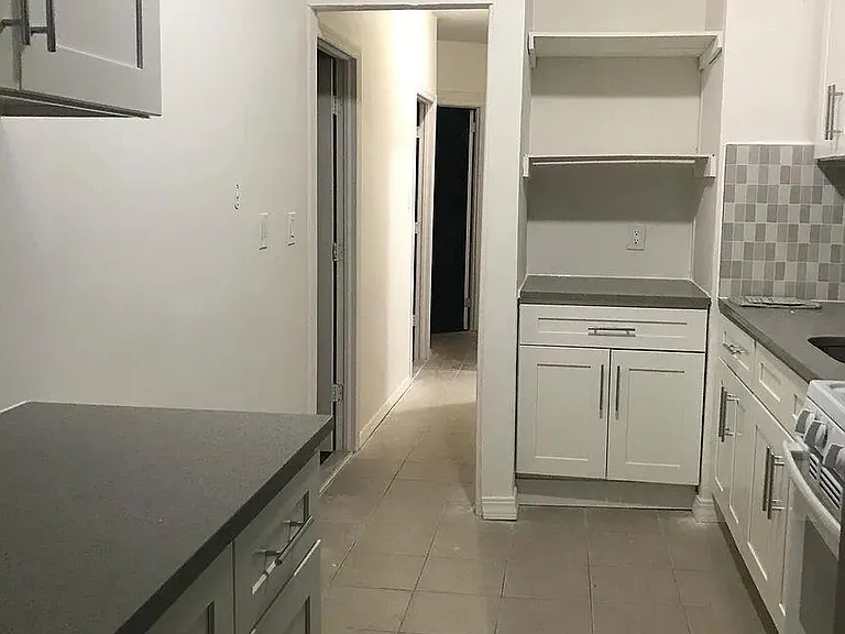 1840 Bronxdale Ave #3 — Photo 5