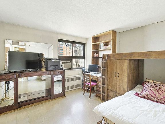 5th image of 333 Pearl St APT 26D
