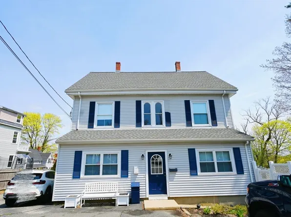 14 Crescent Hl, Wakefield, MA 01880