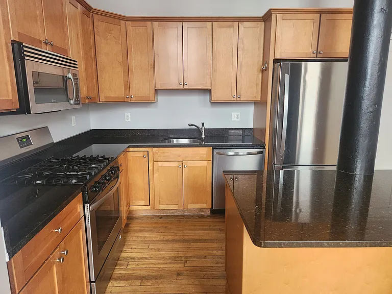 10 Kearney Sq #305 — Photo 6