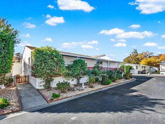 3rd image of 1597 Alamo Drive #195