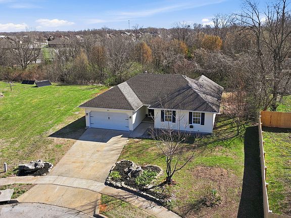 4th image of 3951 W Ildereen Street